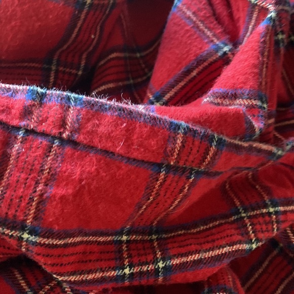 LEE VALLEY OF IRELAND RED PLAID NIGHTGOWN MEDIUM - Picture 8 of 9